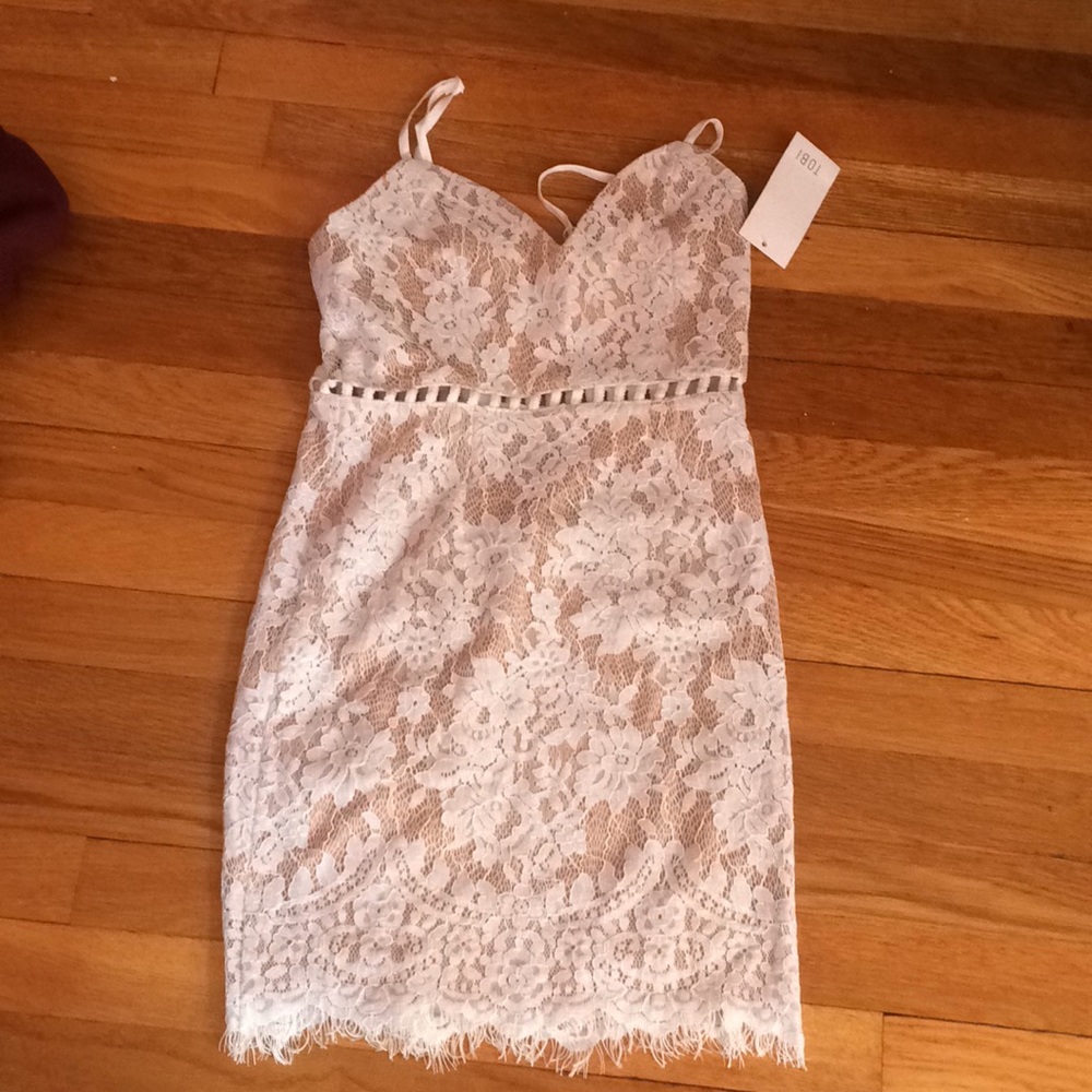 Toni dress never worn!!